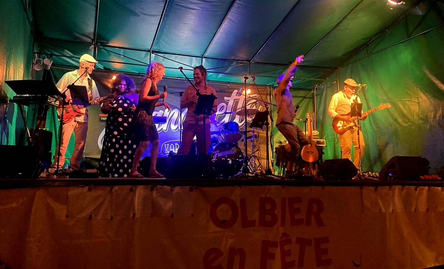 Scène Franquette en live